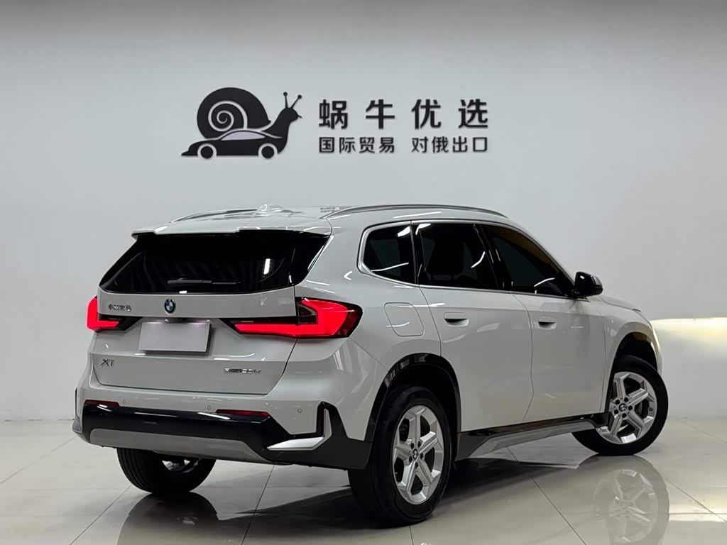 BMW X1 1.5 л 2023 г. Белый, пробег 26000 км