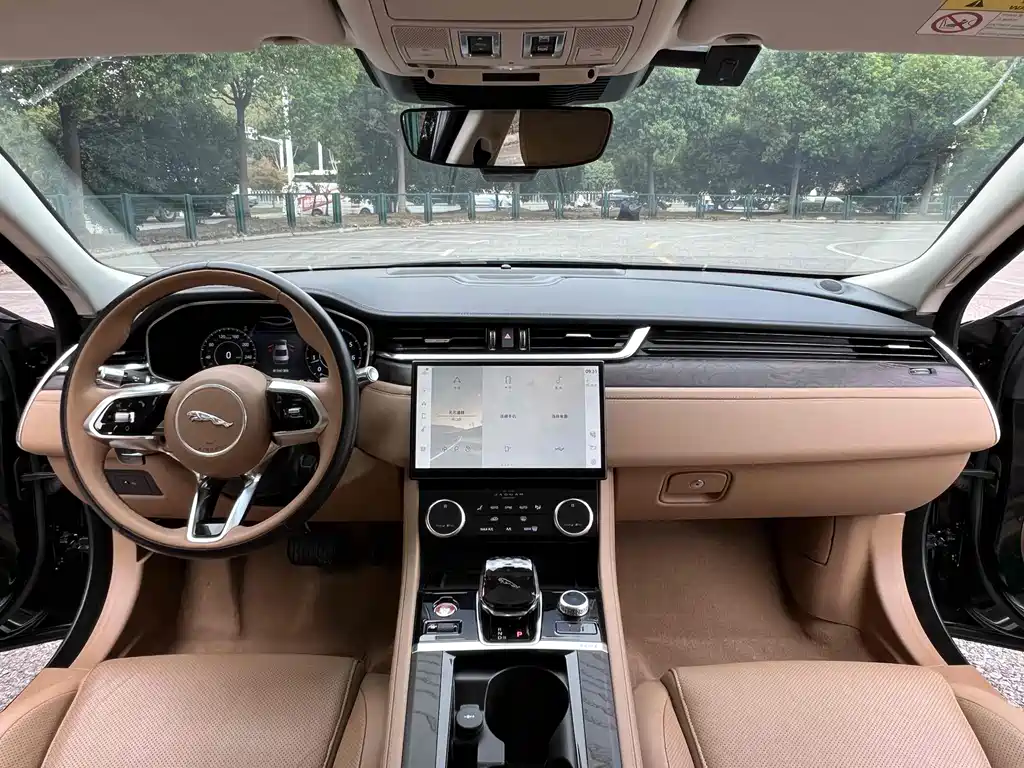 Jaguar XFL 2022 XFL 2.0T P250 Premium Luxury