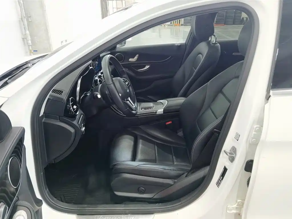 Mercedes-Benz C-Class C 2019 C 180 L Fashion Sport