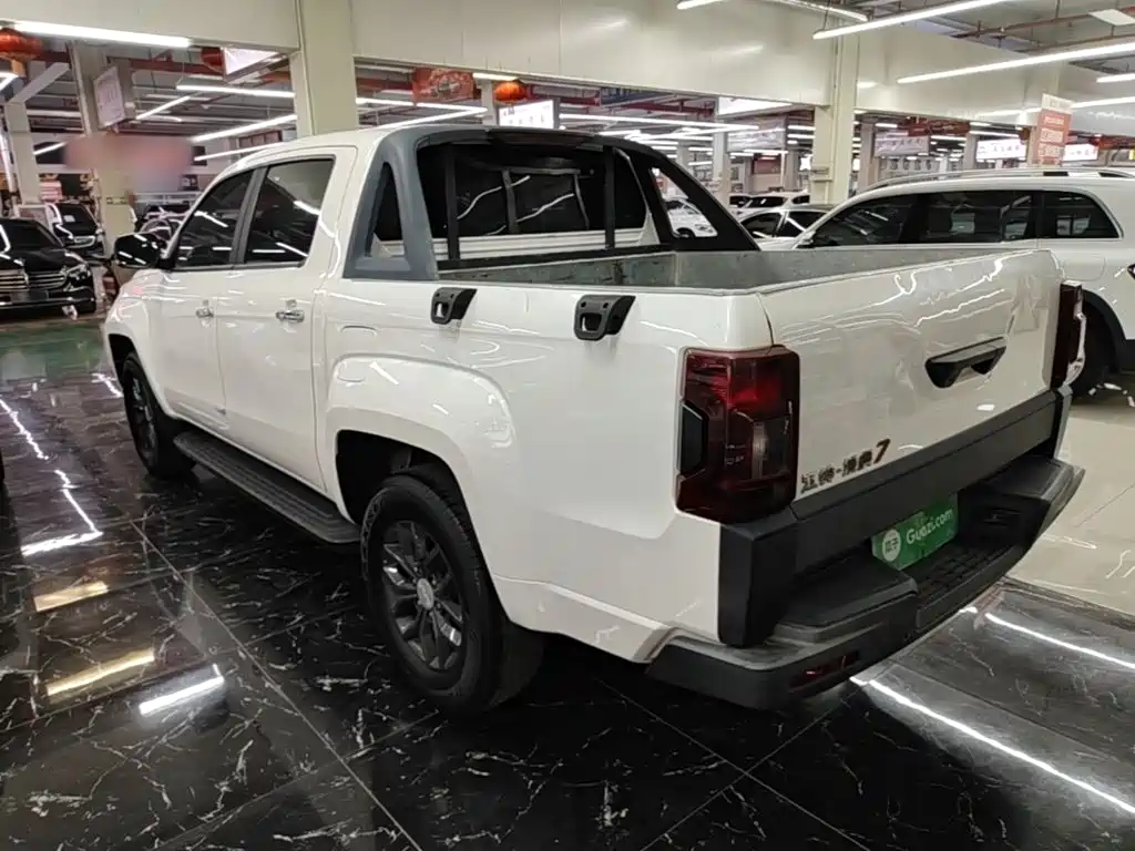 JMC Yuhu 7 — миниатюра 5