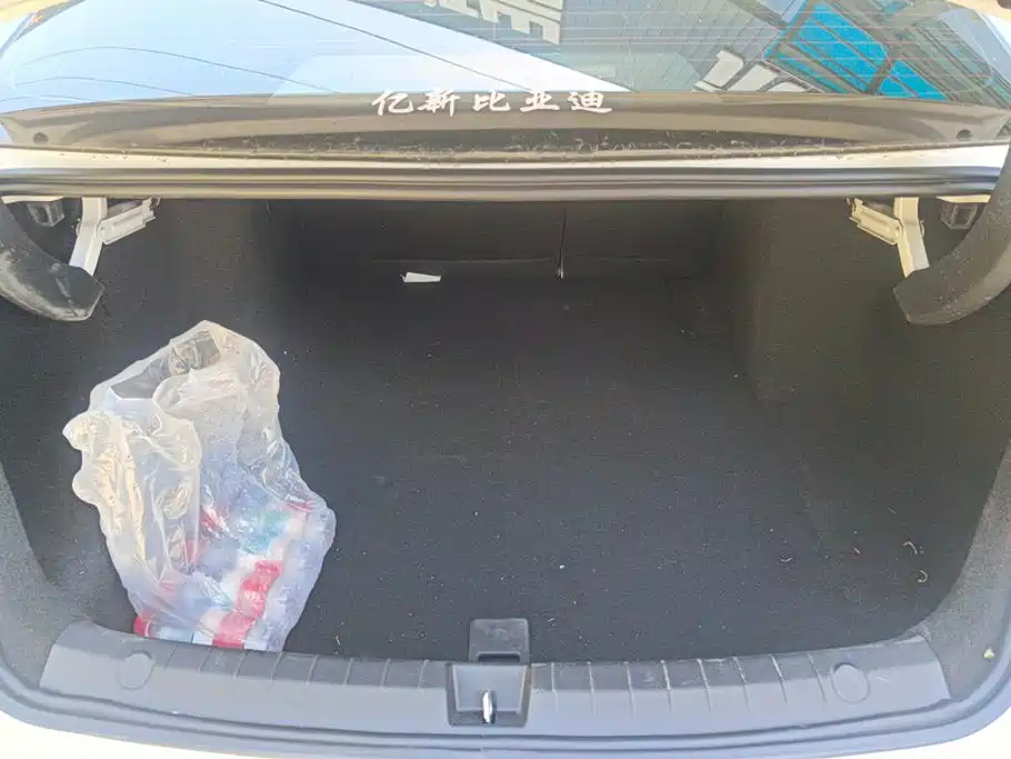 BYD Seal 05 DM-i — миниатюра 4