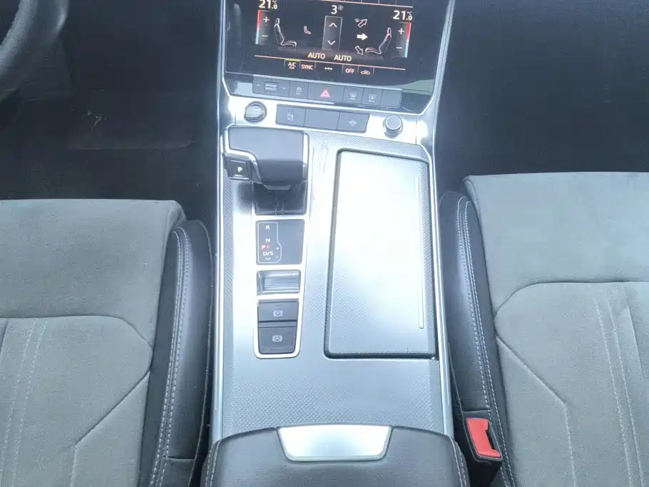 Audi A6L — миниатюра 16