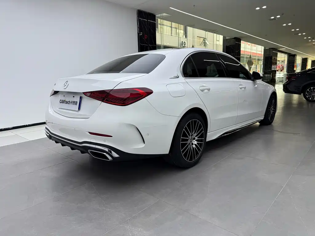 Mercedes-Benz C-Class — миниатюра 26