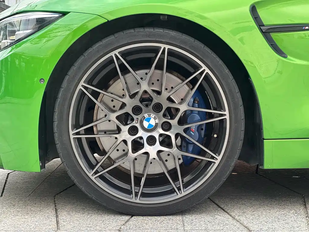 BMW M4 — миниатюра 4