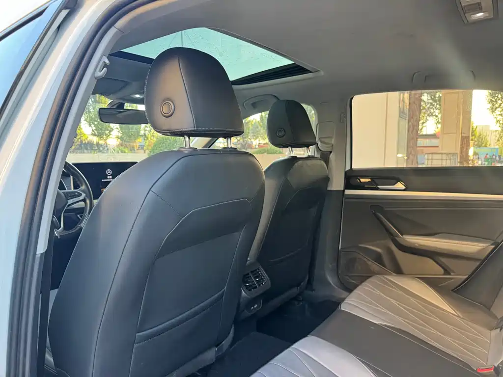 Volkswagen Lavida — миниатюра 10