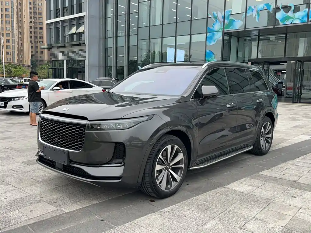Li Auto Li ONE — миниатюра 2