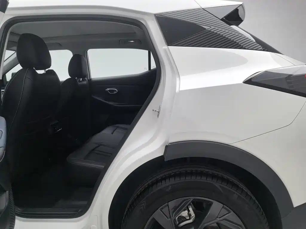 GAC Motor Trumpchi GS3 — миниатюра 15