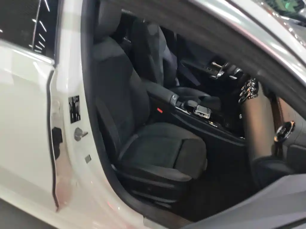 Mercedes-Benz A-Class — миниатюра 25