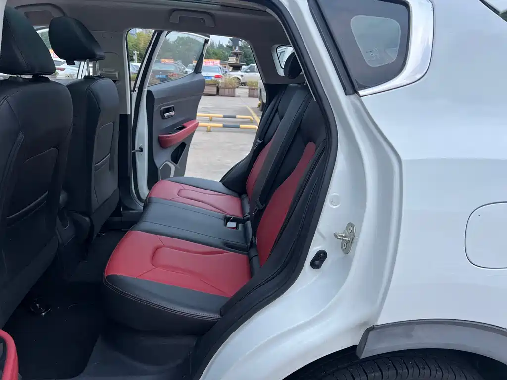 Haval H2s — миниатюра 5