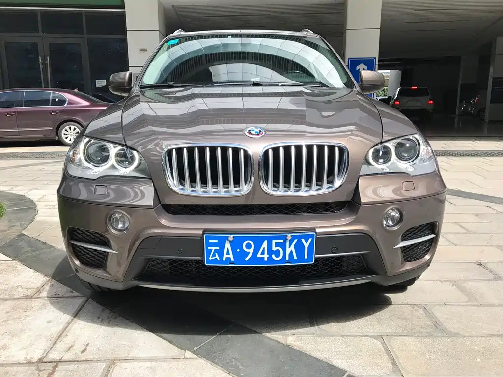 BMW X5 (Import) 2012