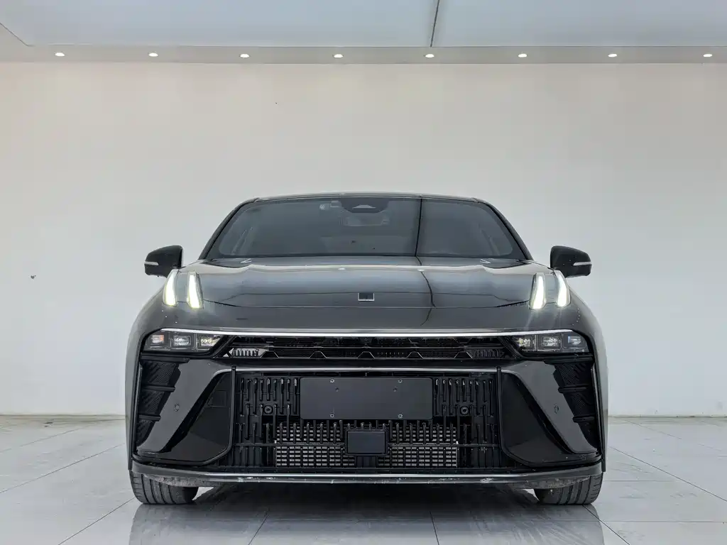Lynk & Co 03 2023