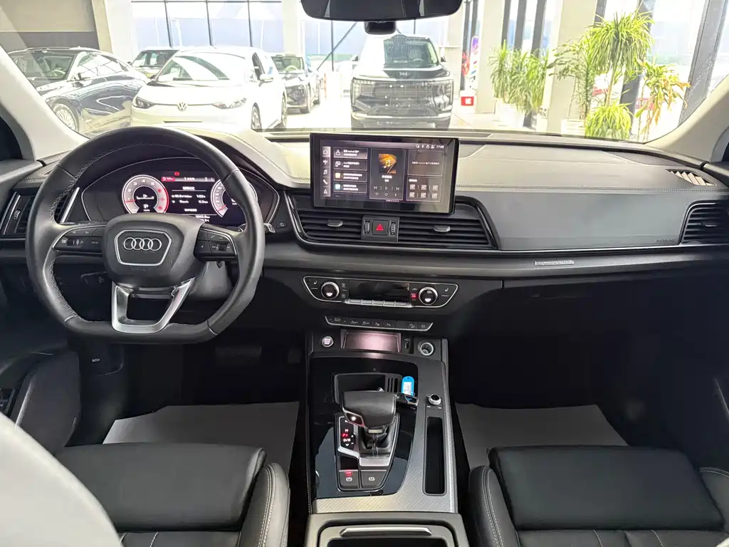 Audi Q5L — миниатюра 10