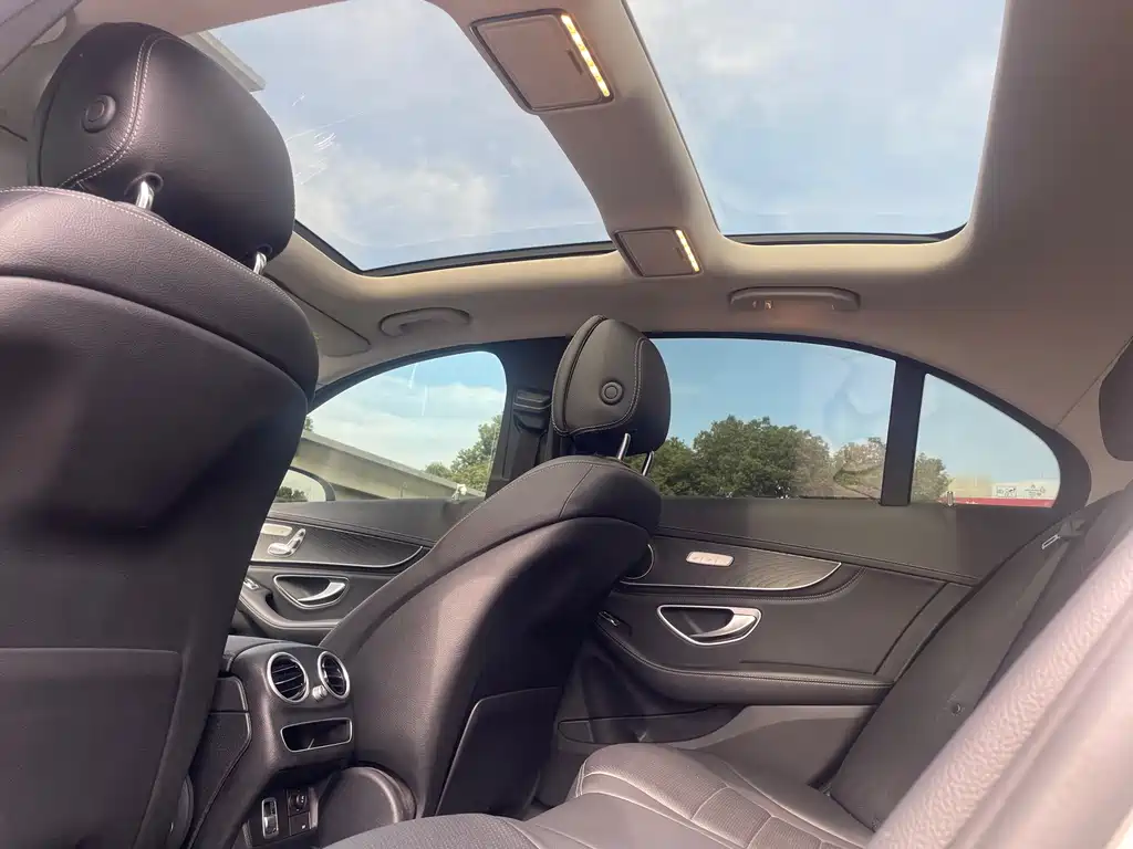 MERCEDES-BENZ C CLASS