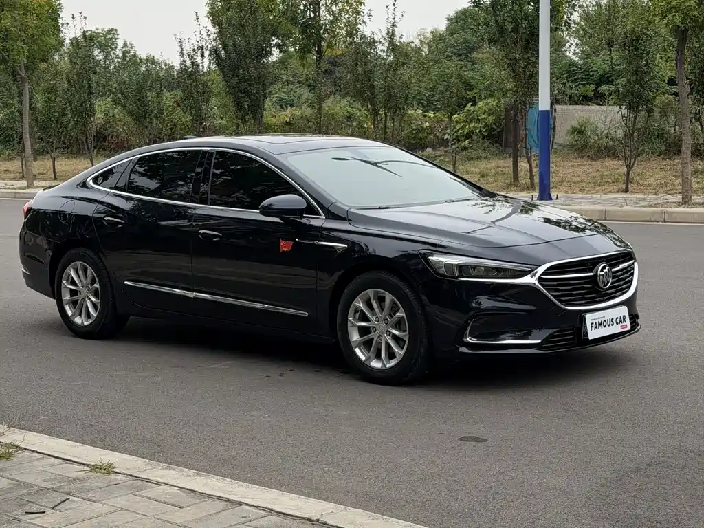 Buick LaCrosse — миниатюра 3