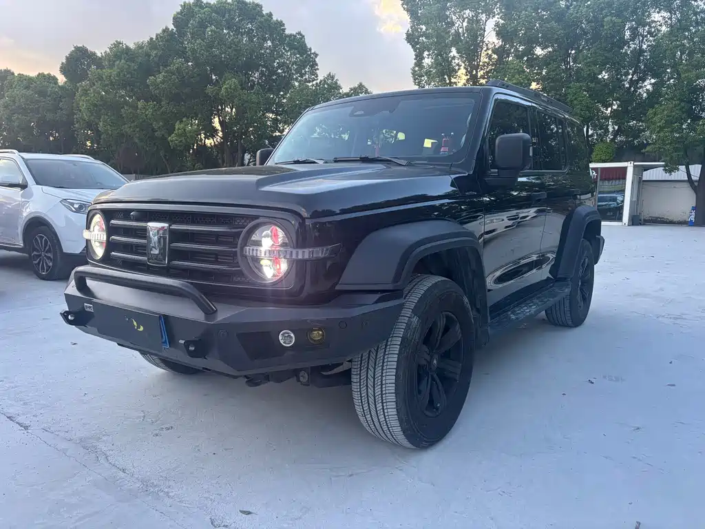 Tank Tank 300