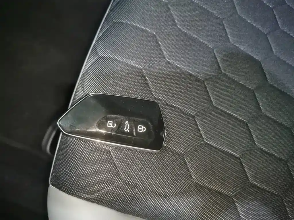 Volkswagen ID.3 — миниатюра 9