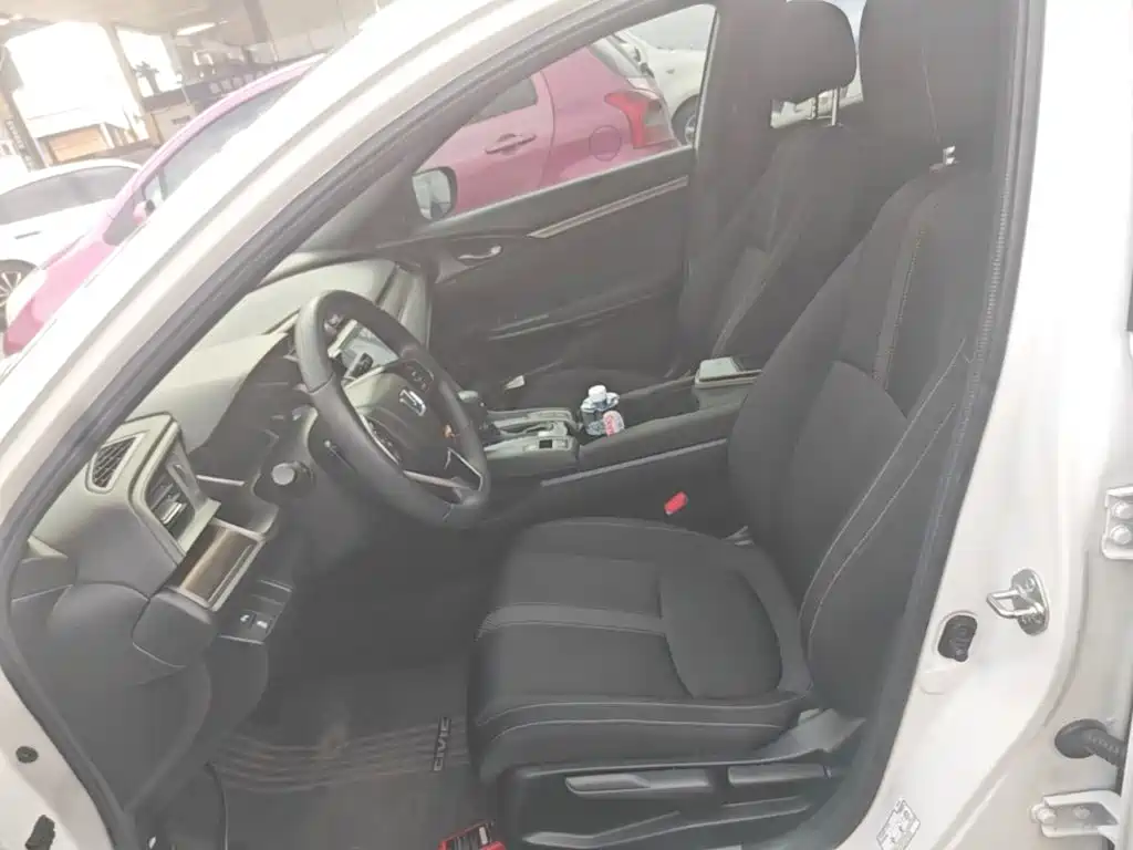 Honda Civic — миниатюра 15