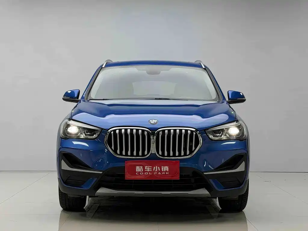 BMW X1 - фото 2