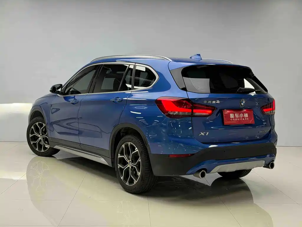BMW X1 - фото 18