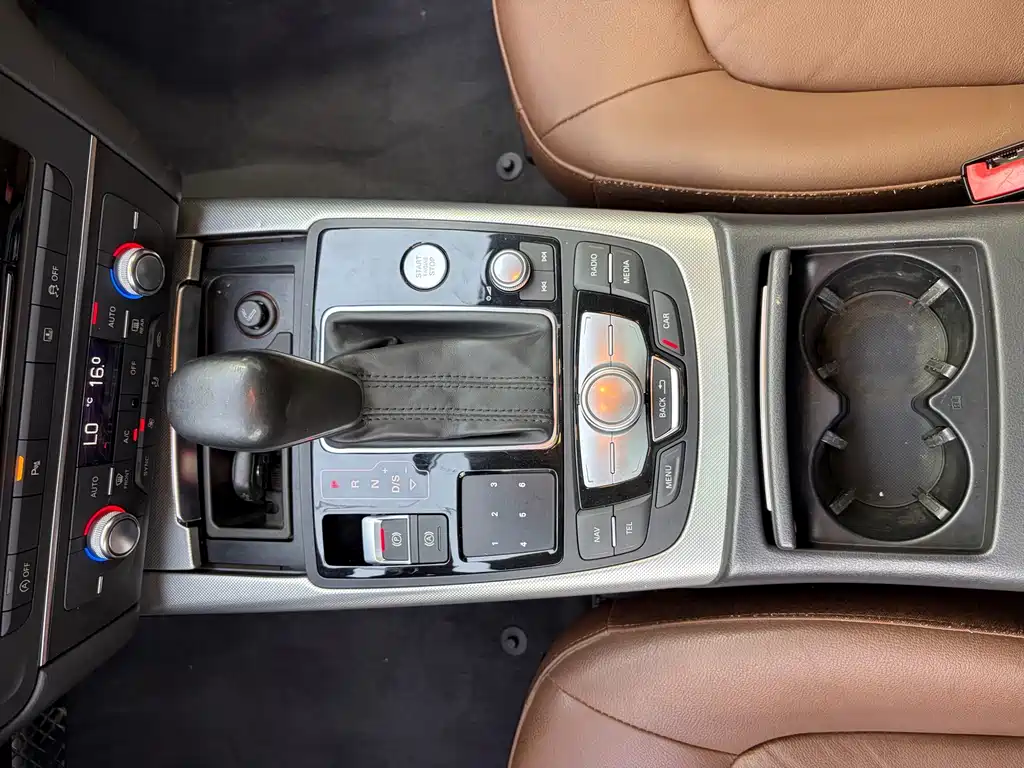 Audi A6L — миниатюра 13