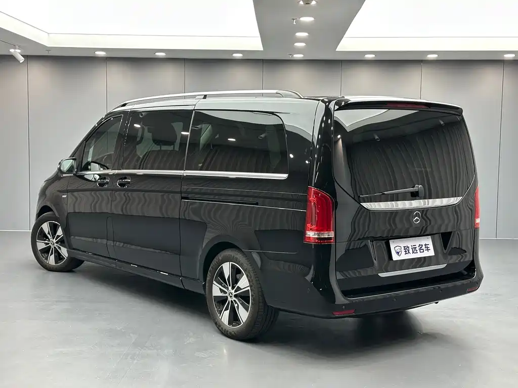 Mercedes-Benz V-Class — миниатюра 6