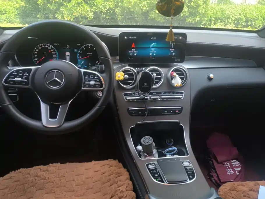 Mercedes-Benz GLC — миниатюра 12