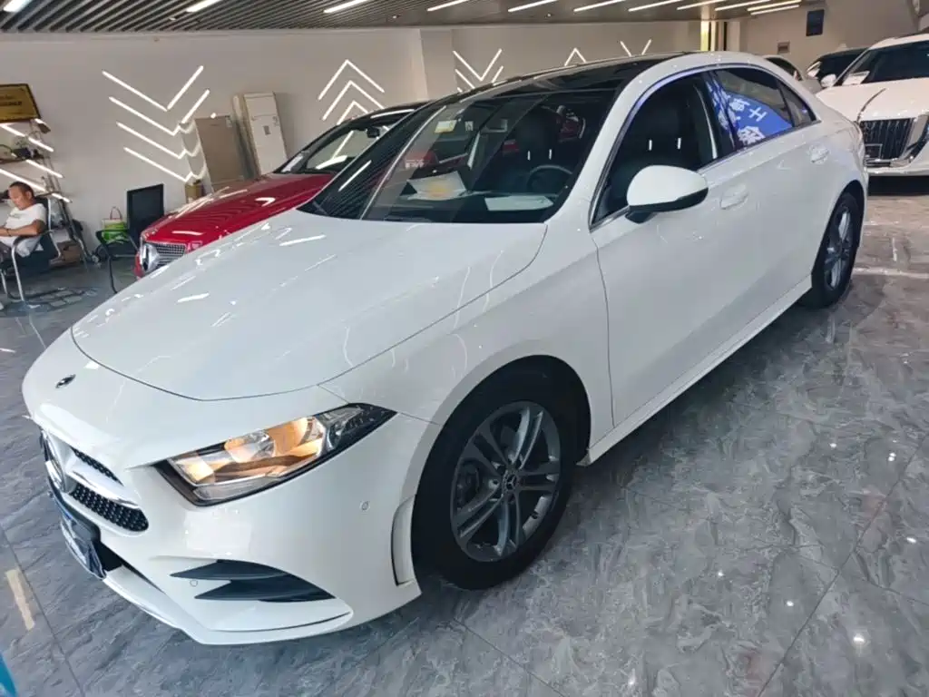 Mercedes-Benz A-Class — миниатюра 2