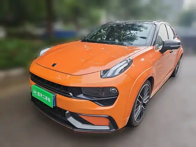 2021 Lynk & Co 02