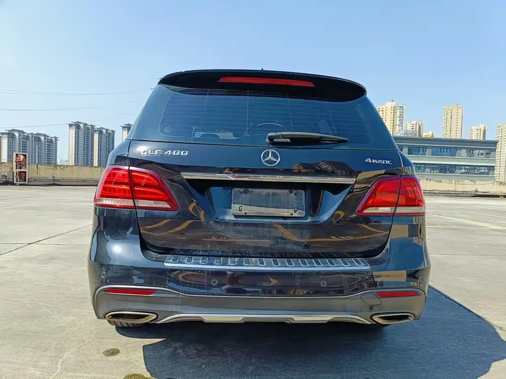 Mercedes-Benz GLE (Import) — миниатюра 8