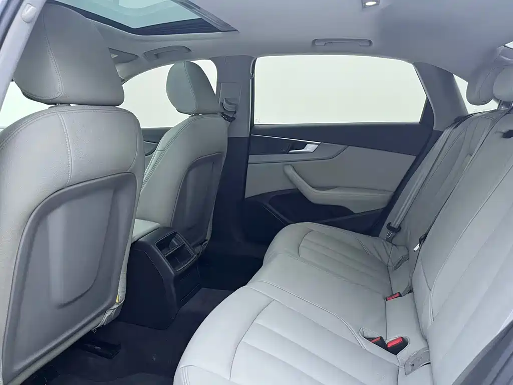 Audi A4L — миниатюра 17