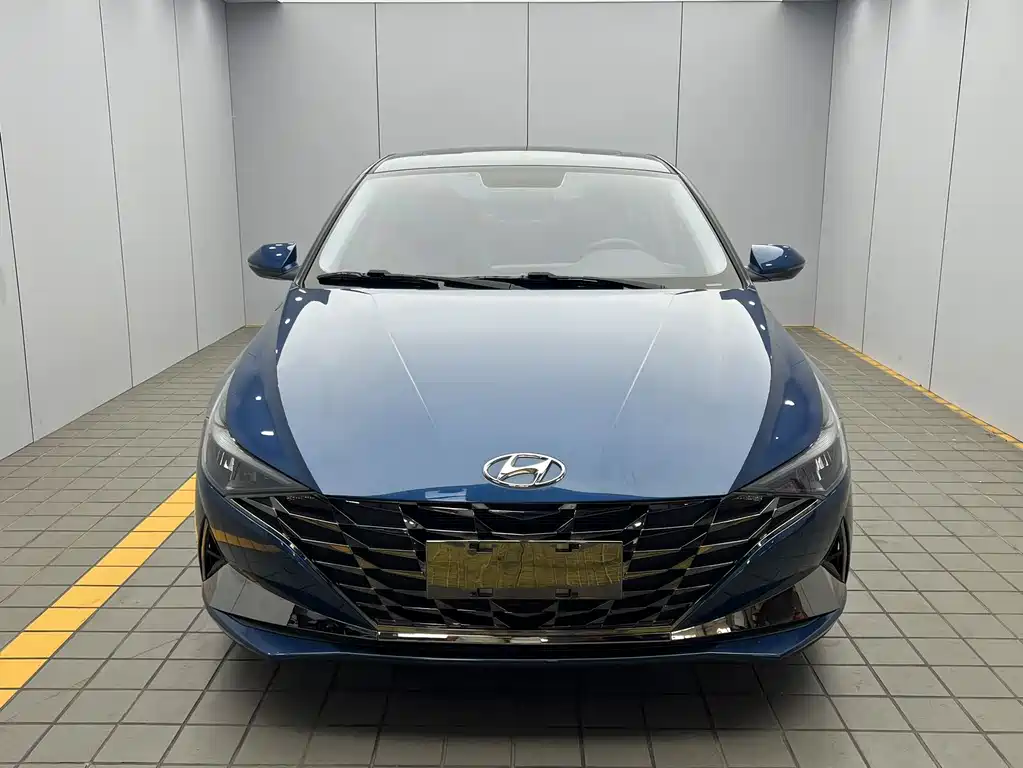 Hyundai Elantra — миниатюра 2