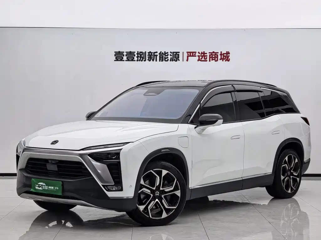 NIO ES8