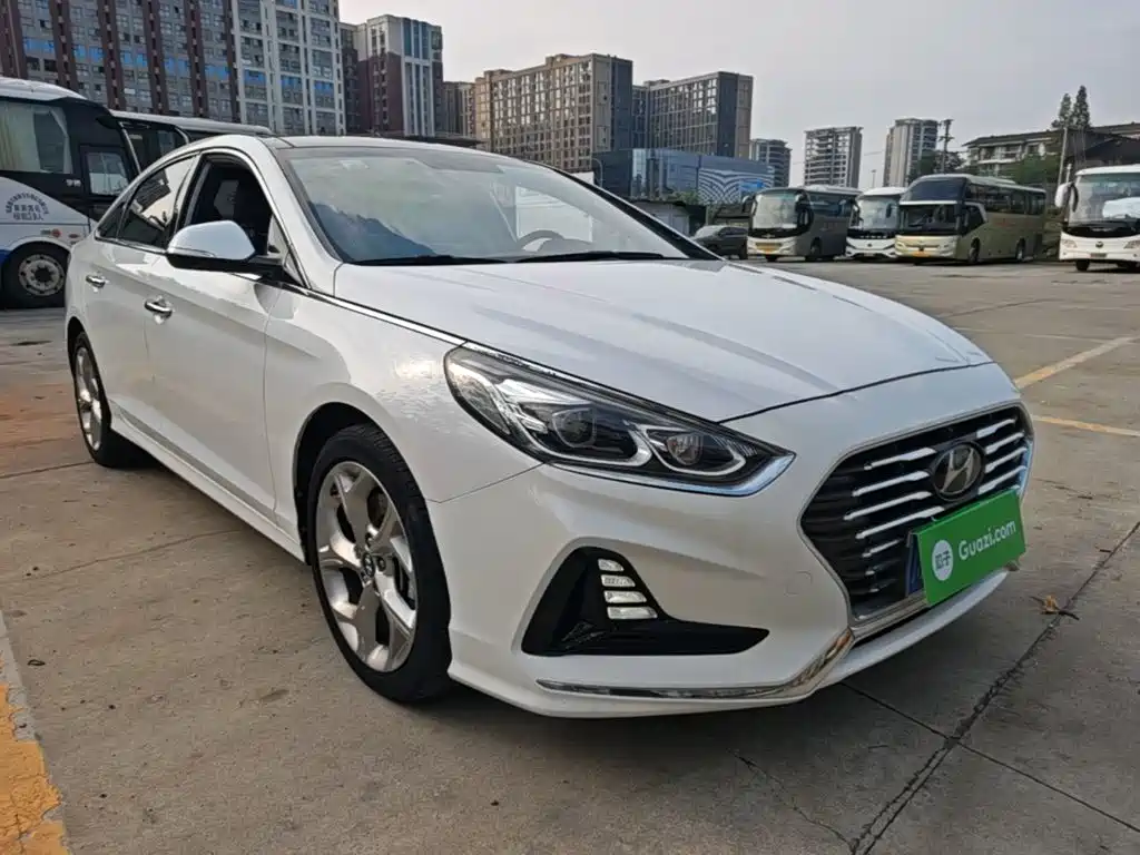 Hyundai Sonata — миниатюра 4