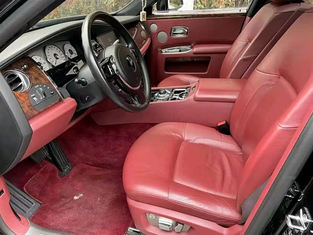 Rolls-Royce Ghost 2010 6.6T Standard