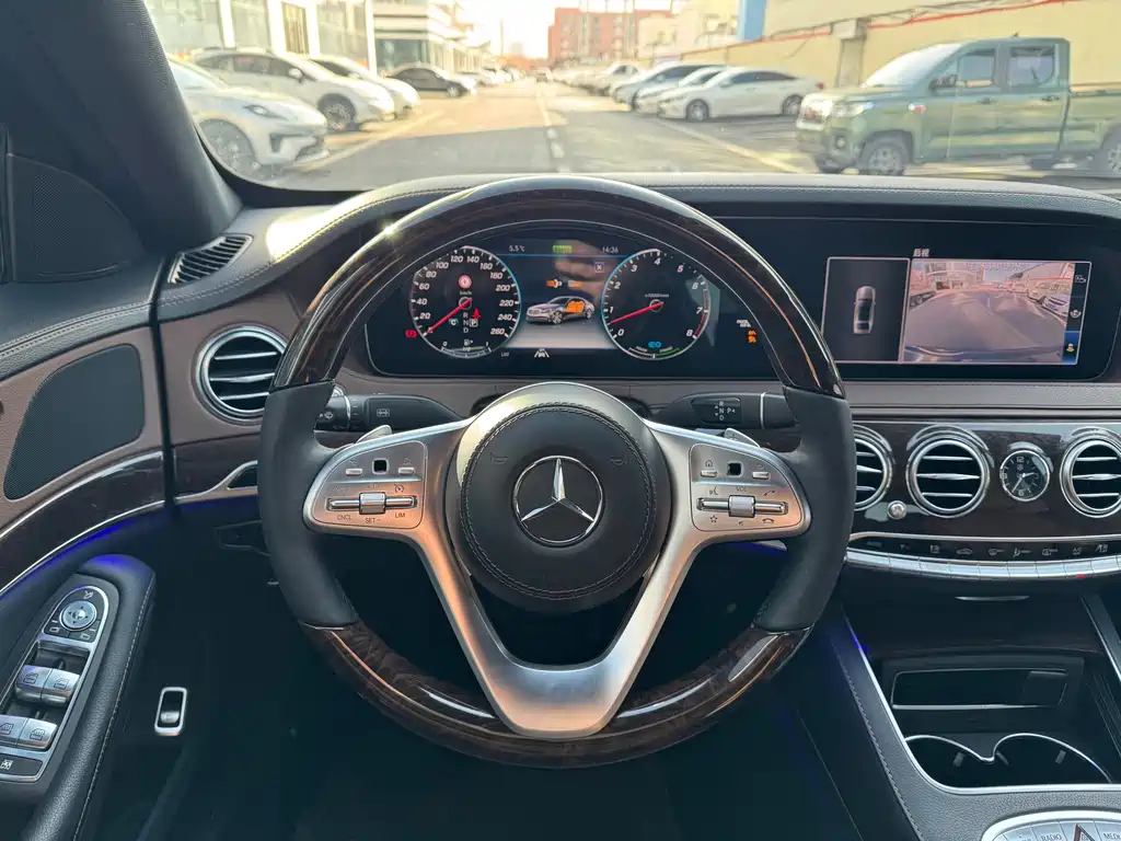 MERCEDES-BENZ S CLASS