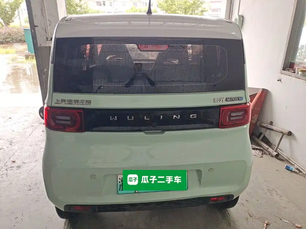Wuling MINIEV — миниатюра 6