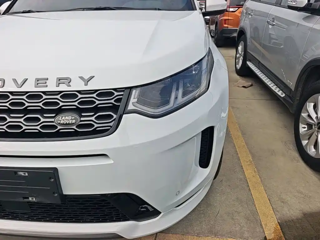 Land Rover Discovery Sport — миниатюра 24