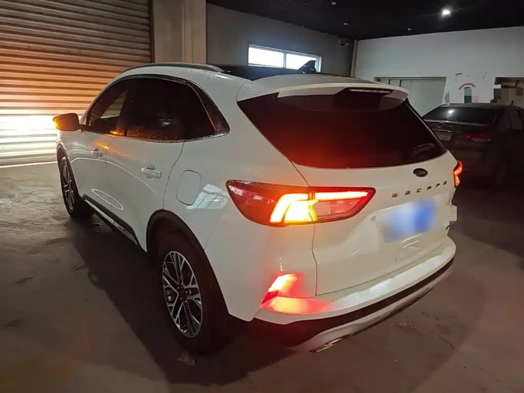 Ford Escape — миниатюра 5