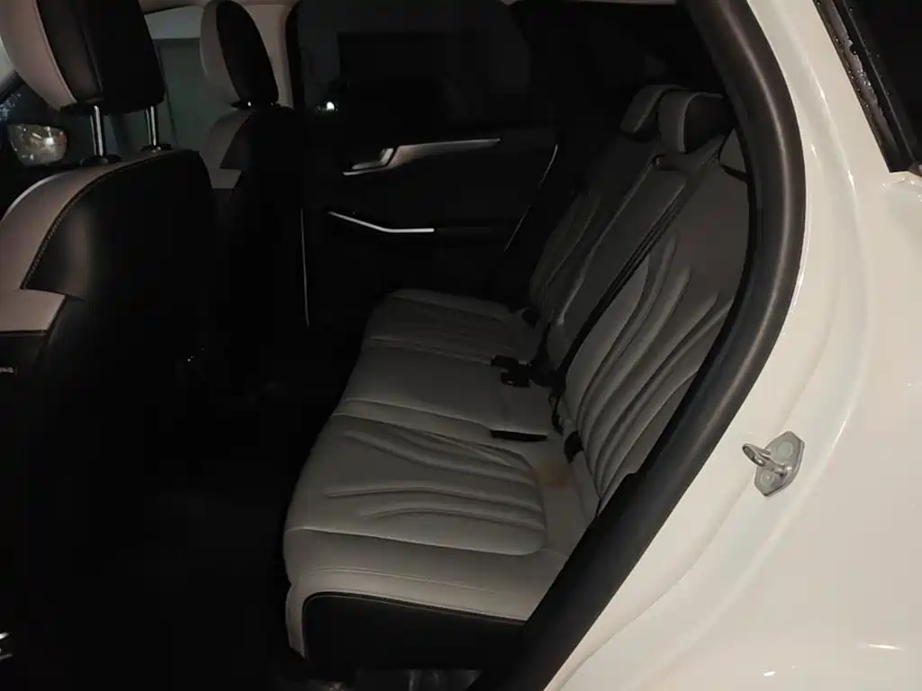 Ford Escape — миниатюра 17