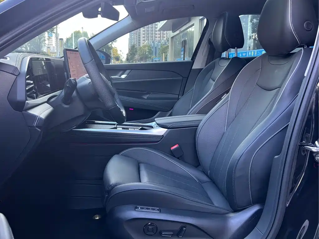 Volkswagen Passat — миниатюра 11