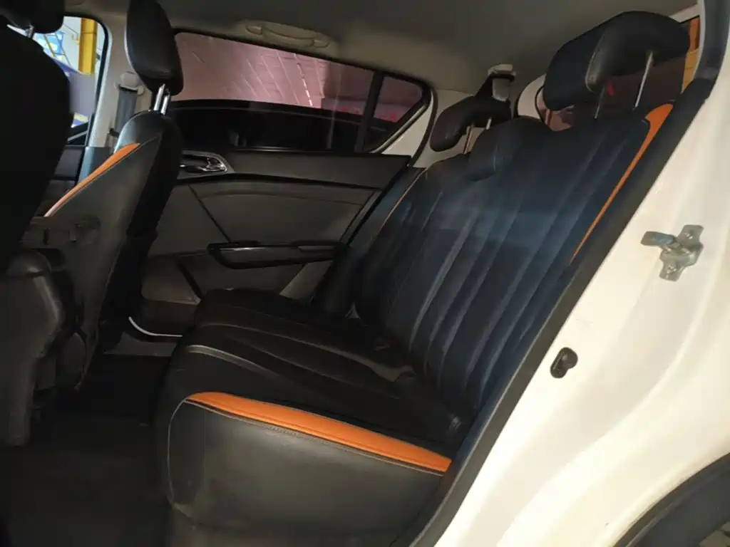 Baojun 310 — миниатюра 17