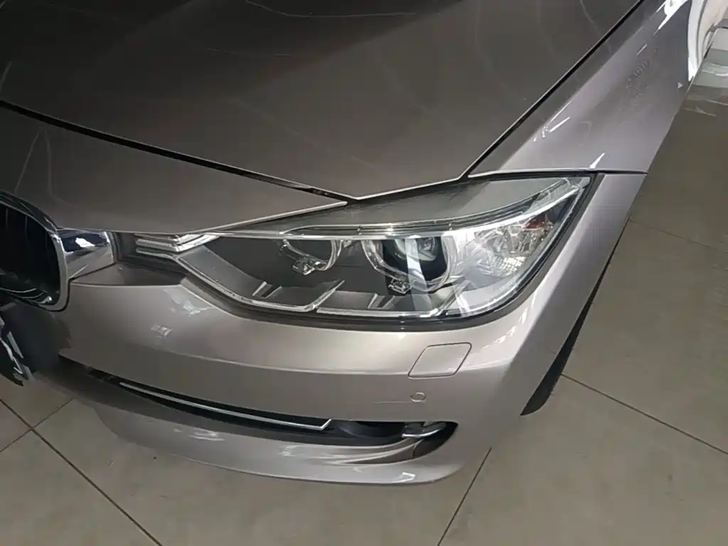 BMW 3 Series — миниатюра 24