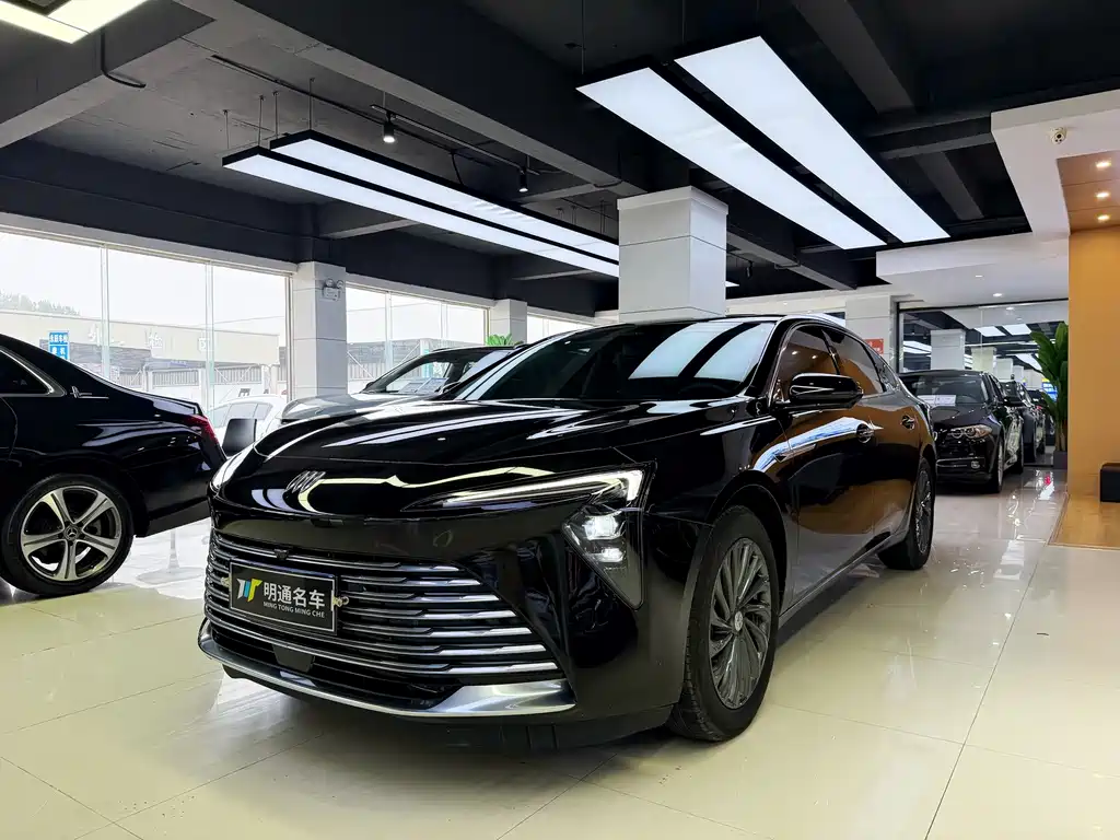 Buick LaCrosse — миниатюра 3