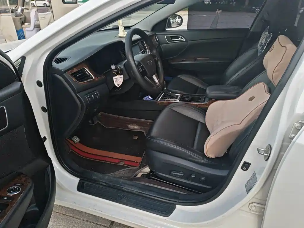 Hyundai Mistra — миниатюра 14