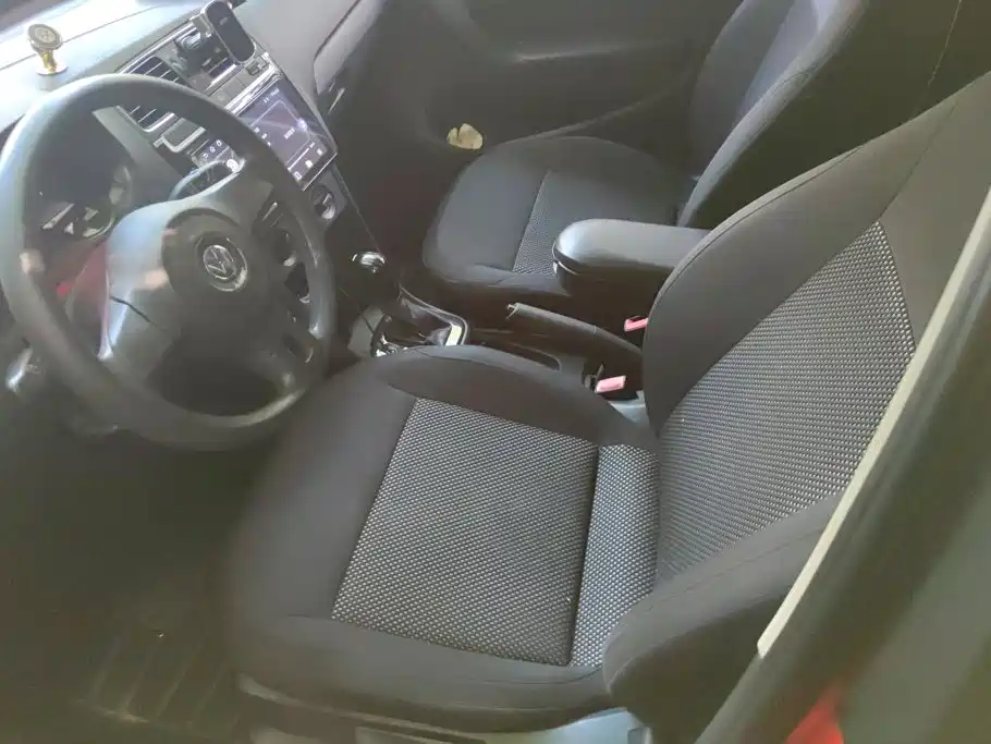 Volkswagen Polo — миниатюра 9
