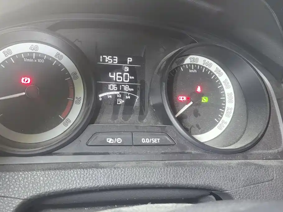 Skoda Rapid Spaceback — миниатюра 14