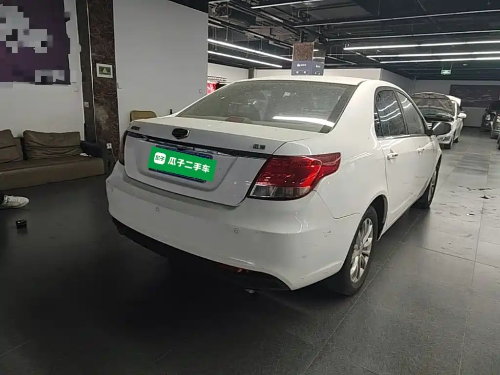 Geely Vision — миниатюра 7