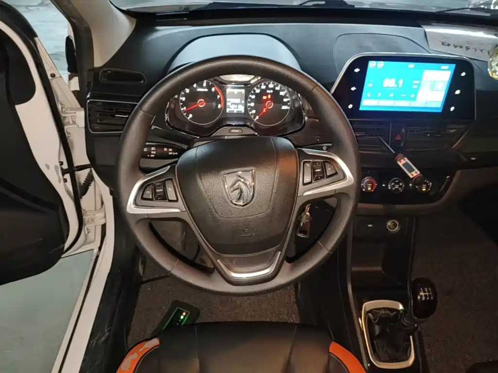Baojun 310 — миниатюра 11