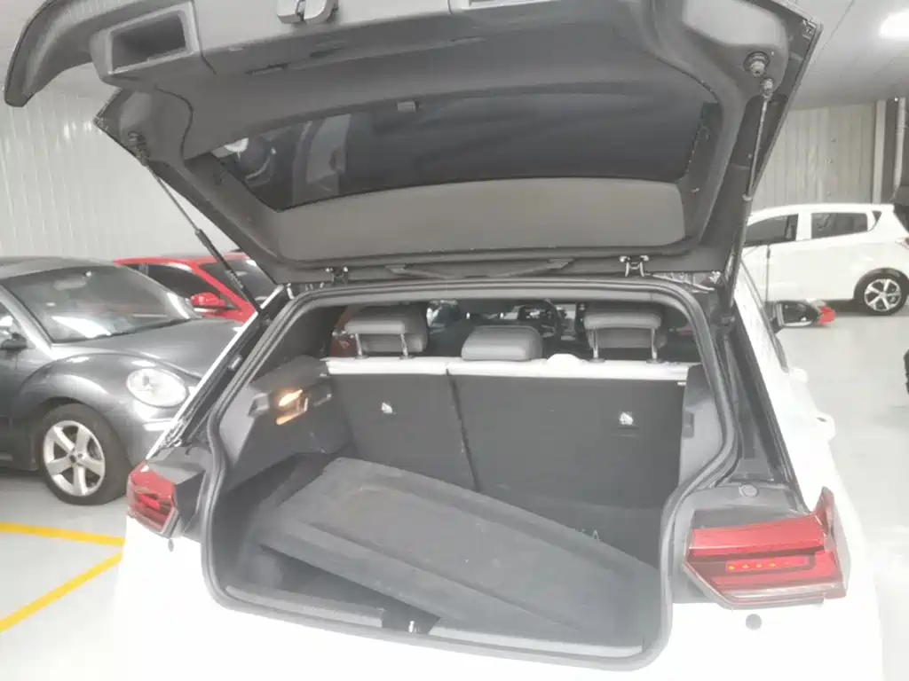 Volkswagen ID.3 — миниатюра 19