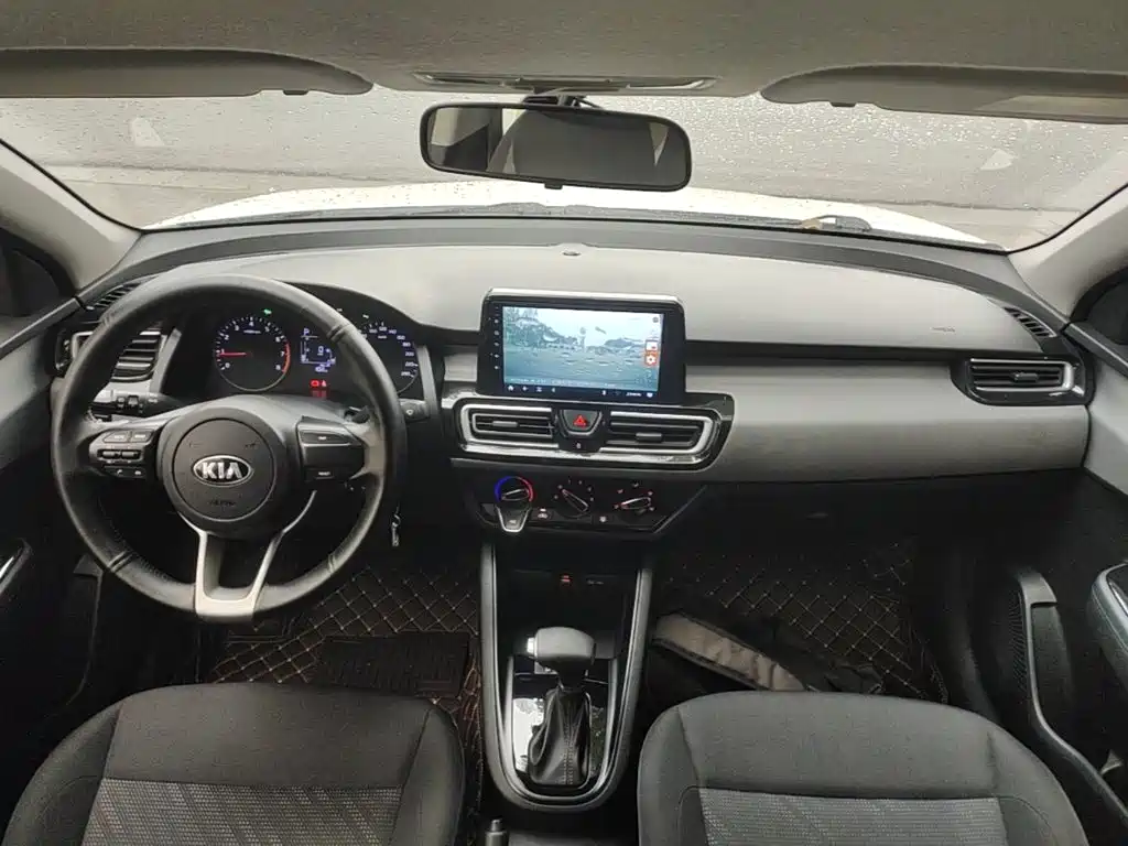 Kia Forte — миниатюра 10